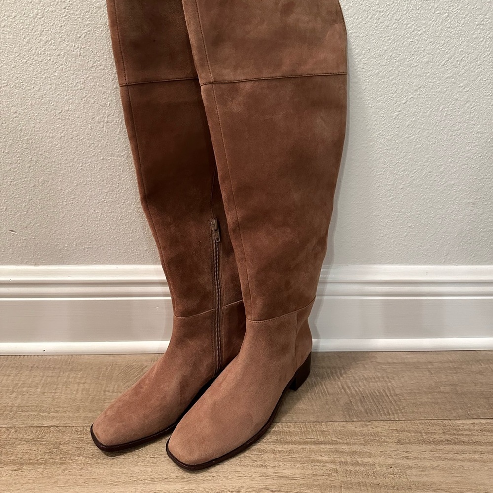 NWOT ANTONIO MELANI Tan Over the Knee Boots